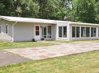 112 Cedar Dr, Doylestown, PA 18901