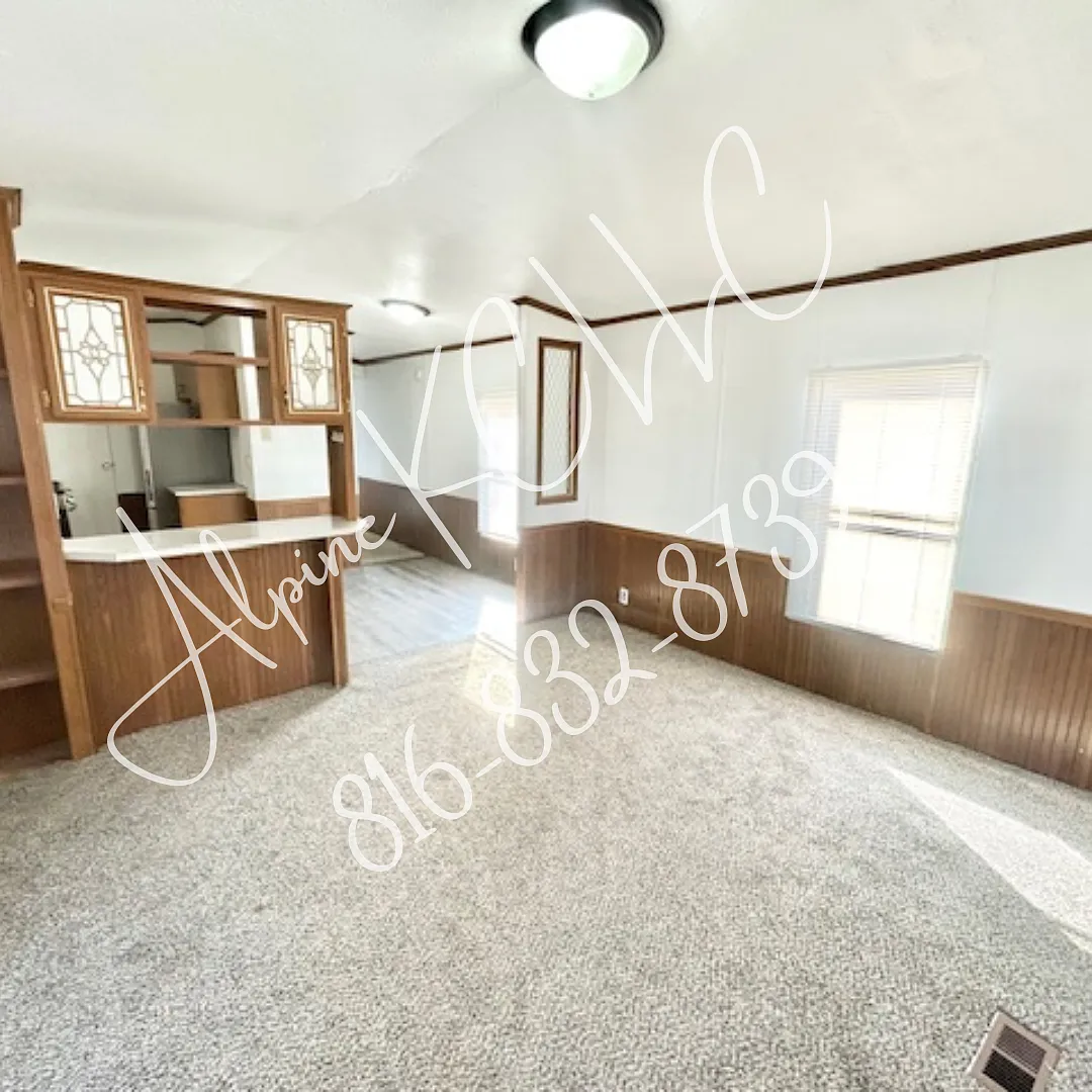 2 bed, 800 sqft, $825 — Photo 1