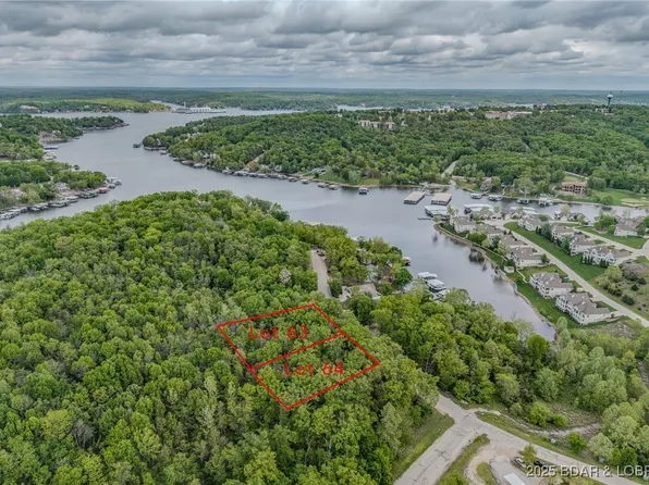 63 Country Club Dr, Lake Ozark, MO 65049