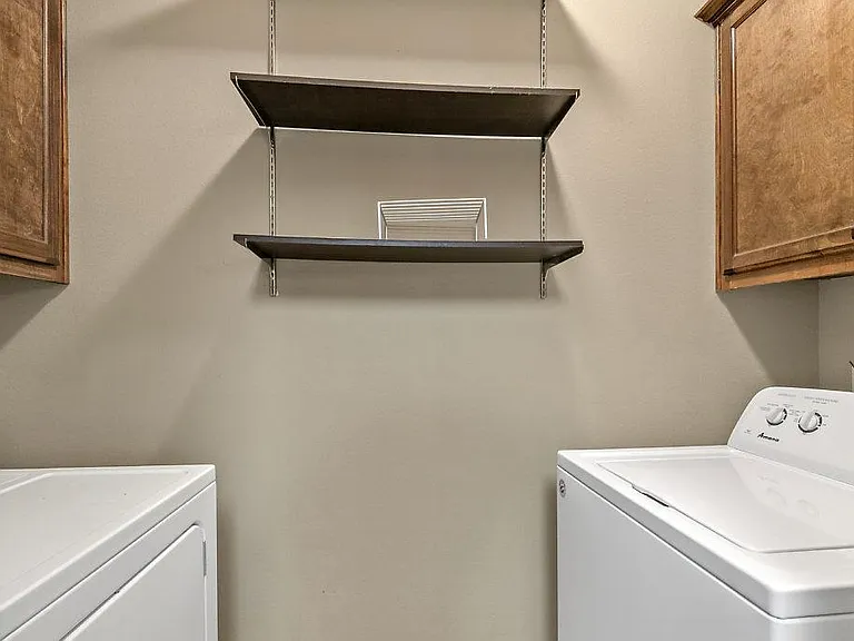 RJJ Properties — Photo 8