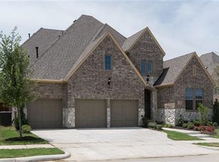 2304 Vaquero Ln, Carrollton, TX 75010
