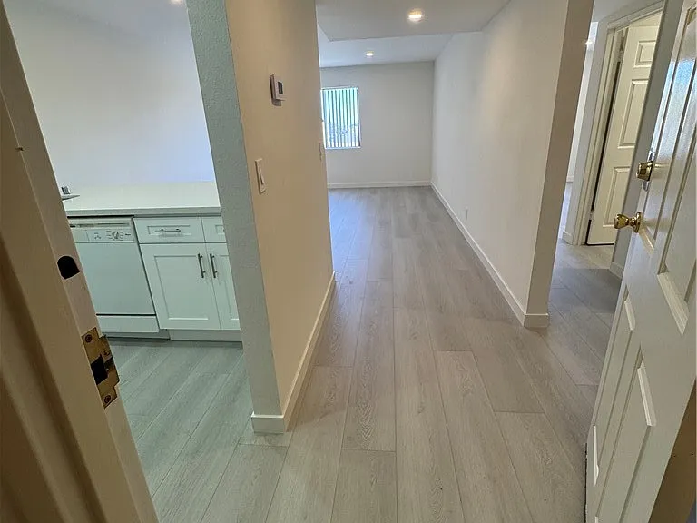 2616 Canada Blvd #302 — Photo 3