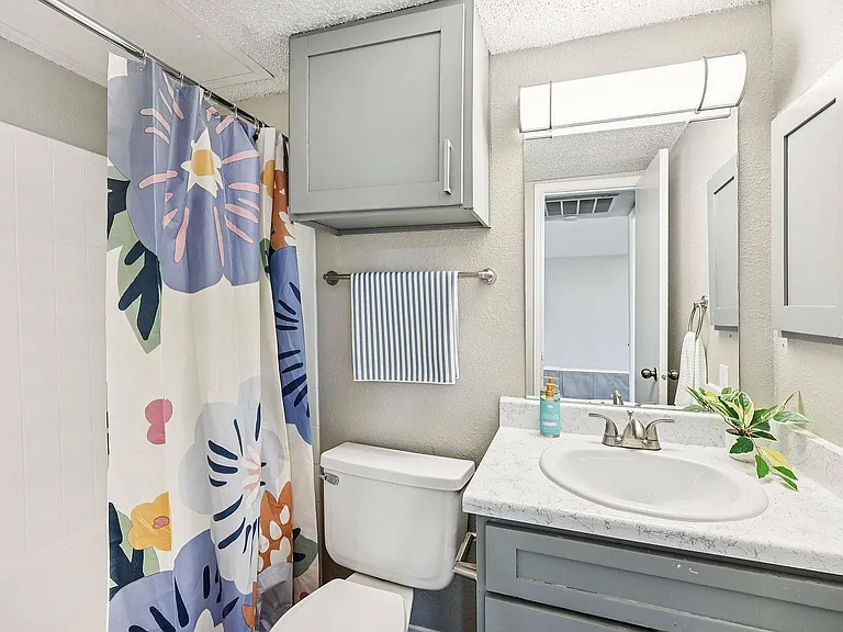 116-web-or-mls-unit 121-018