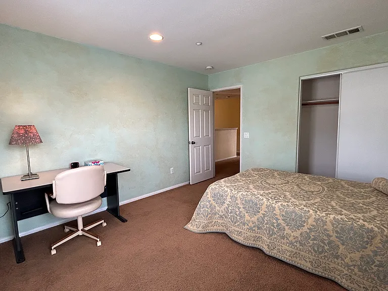 1813 W Ash St #1A — Photo 4