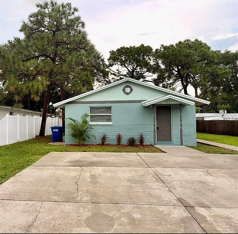 2 bed, 2.0 bath, 728 sqft, $1,490 — Photo 4