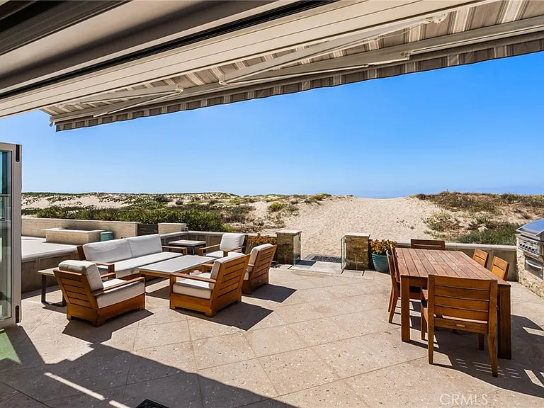7304 W Oceanfront — Photo 27