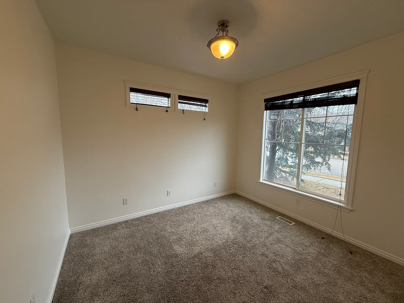 1397 E Pistioa Dr — Photo 4