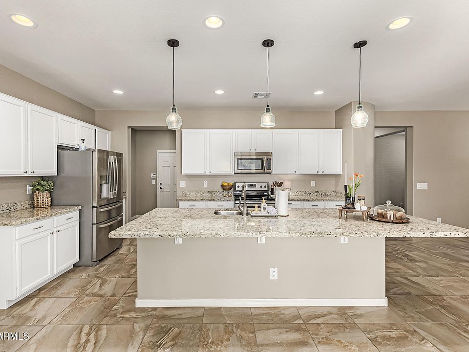 1st image of 10061 E THATCHER Avenue