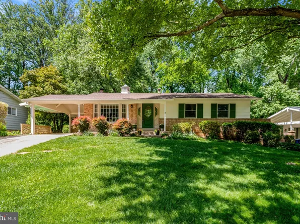 5008 Woodland Way, Annandale, VA 22003