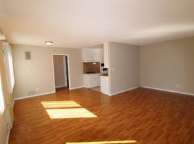 Dryden Square Apts