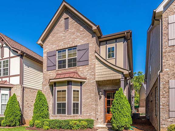 4th image of 111 Cedar Place Bnd
