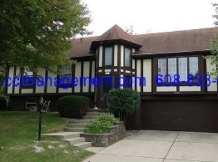 3601 Heather Ct, Middleton, WI 53562