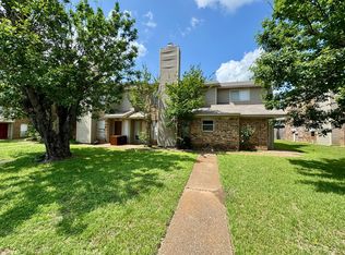 105 Romana Cir #A, Hewitt, TX 76643