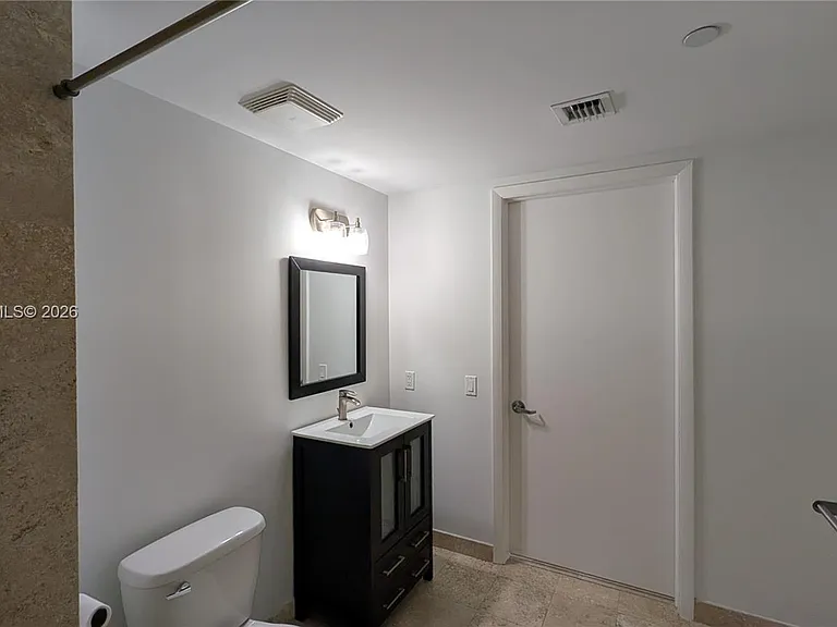 350 S Miami Ave #704 — Photo 38