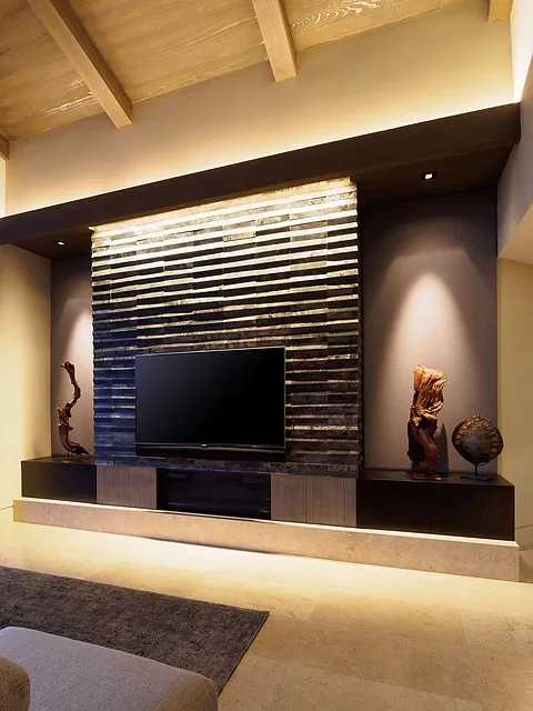 4 bed, 2500 sqft, $50,000 — Photo 3