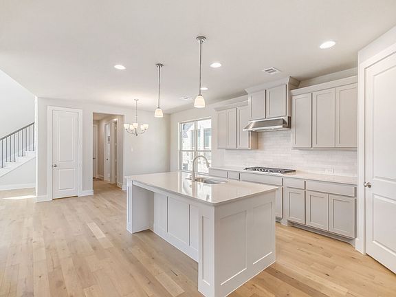 6th image of this home