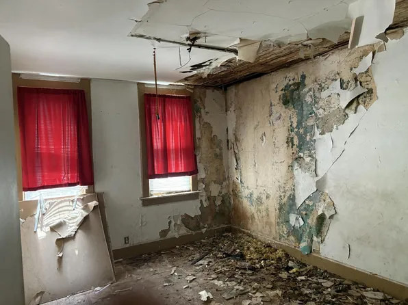 112 West Hadley STREET, Milwaukee, WI 53212