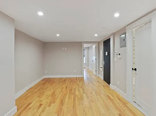 Rented by Jaytee America LLC | media 11