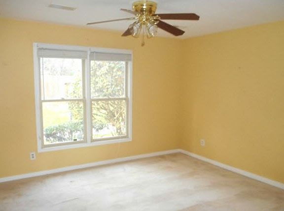 5th image of 5201 Le Parc Dr #A-2