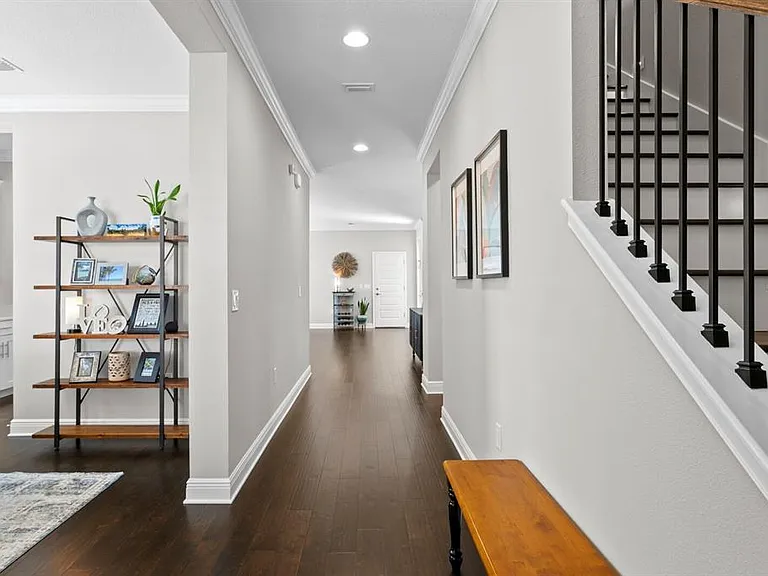 2702 W Cass St — Photo 5