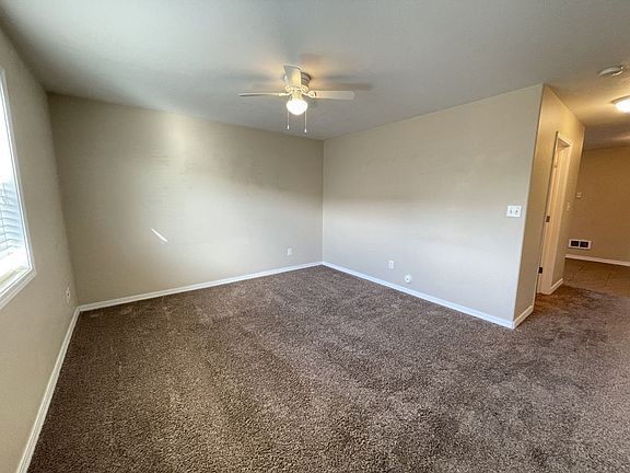 2nd image of 402 Energy Dr #4