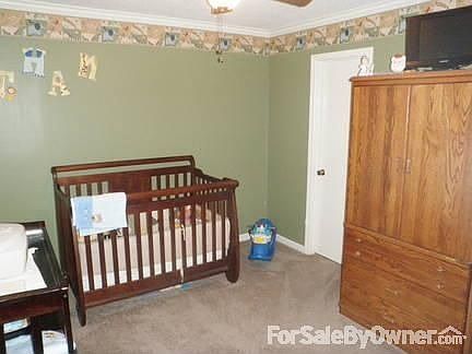 5th image of 107 Williamsburg Cir APT C