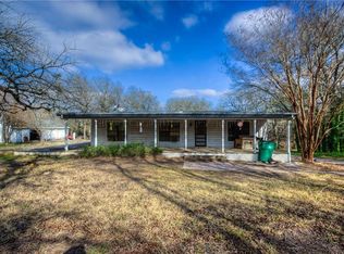 1306 L R Campbell Rd, Italy, TX 76651