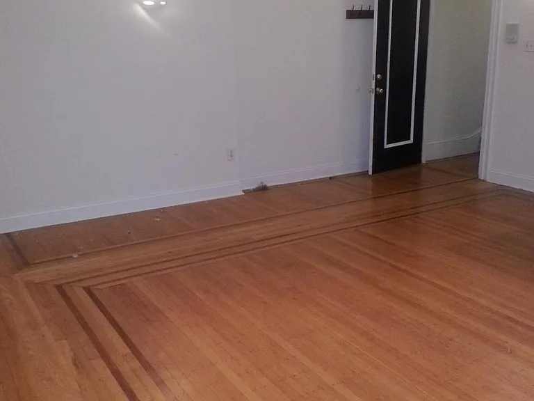 329 S 17th St #2 — Photo 7