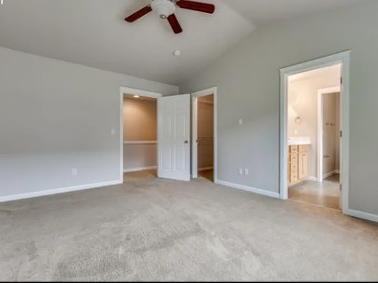 11500 NW 29th Ct — Photo 11