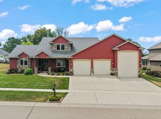1506 15th Street Cir NE, Kasson, MN 55944