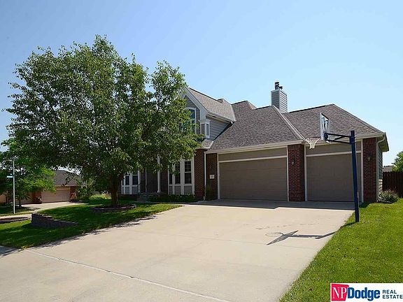 2nd image of 5123 N 139th Ave