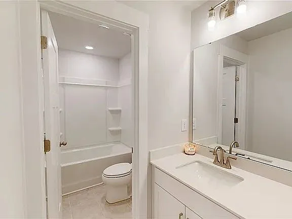 155 Founders Blvd — Photo 10