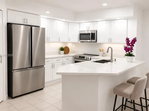 12750 SW 4th Ct APT 114J, Hollywood, FL 33027
