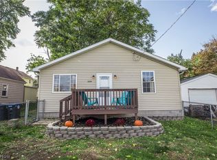 2236 SW 4th St, Akron, OH 44314