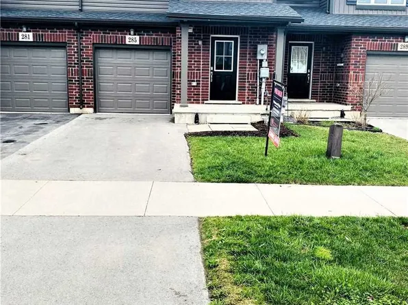 285 Silverwood Ave, Welland, ON L3C 0C5