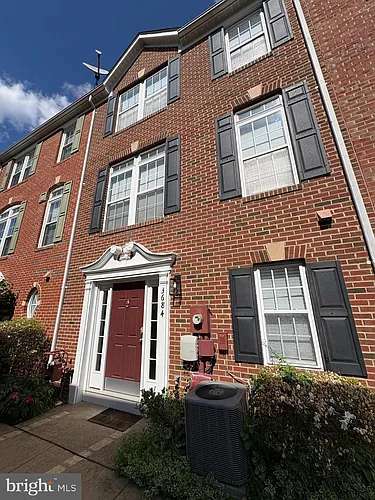 3684 Madison Watch Way Photo 1
