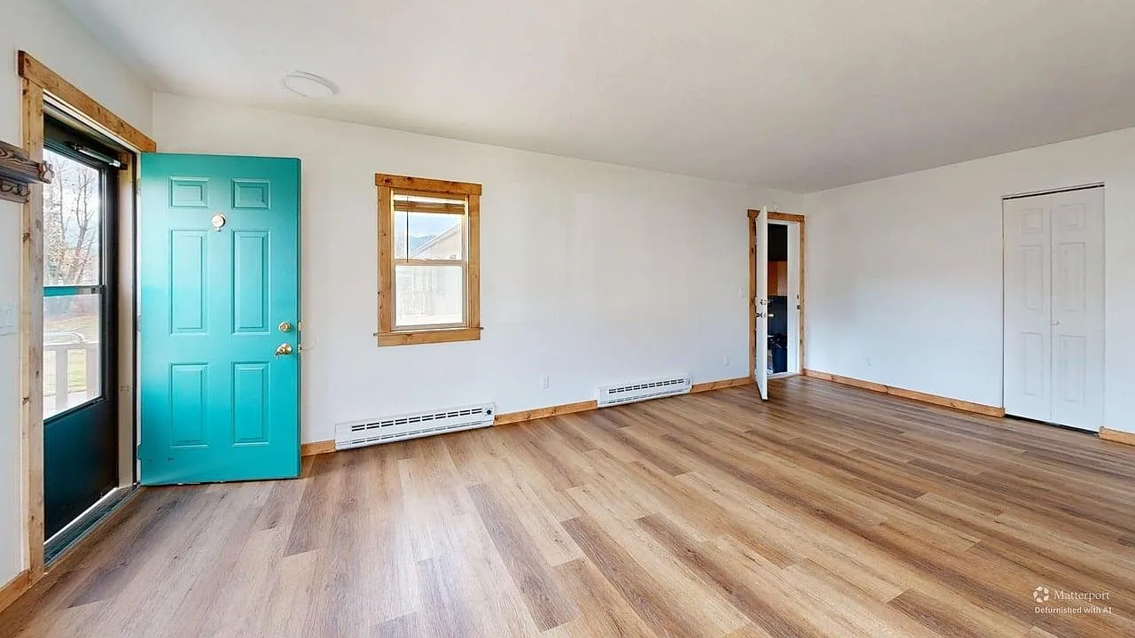 2 bed, 926 sqft, $1,887 — Photo 2
