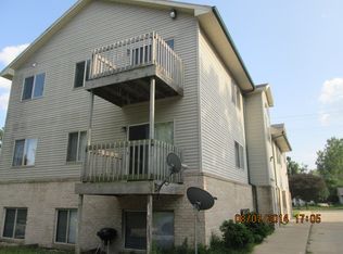 3530 W Jolly Rd APT 3, Lansing, MI 48911
