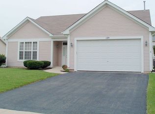 129 Sycamore Dr, Bolingbrook, IL 60490