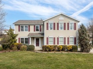 1336 Lesnett Rd, Pittsburgh, PA 15241