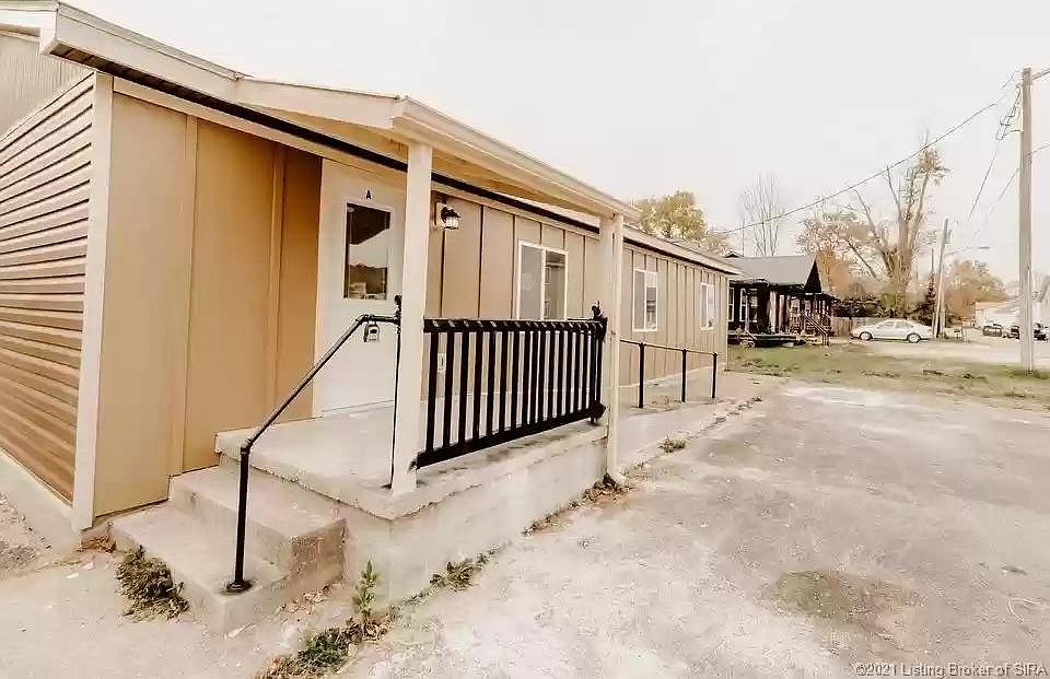 1st image of 422 E Poplar St #B