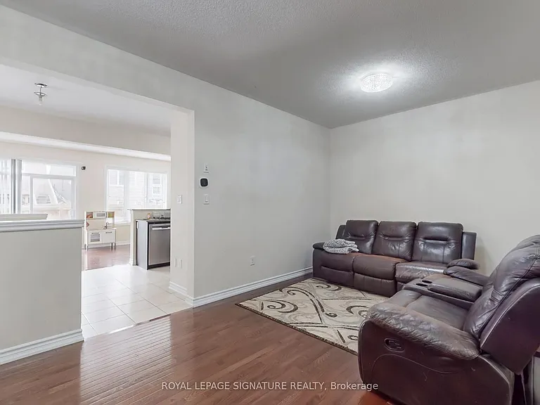30 Walbrook Rd — Photo 8
