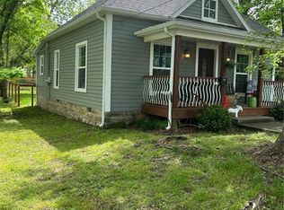 104 W Olive St, El Dorado Springs, MO 64744