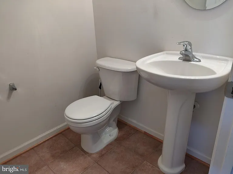 4638 Odessa Dr — Photo 20