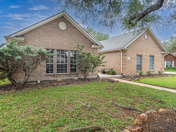 6249 Mallard Dr, Katy, TX 77493