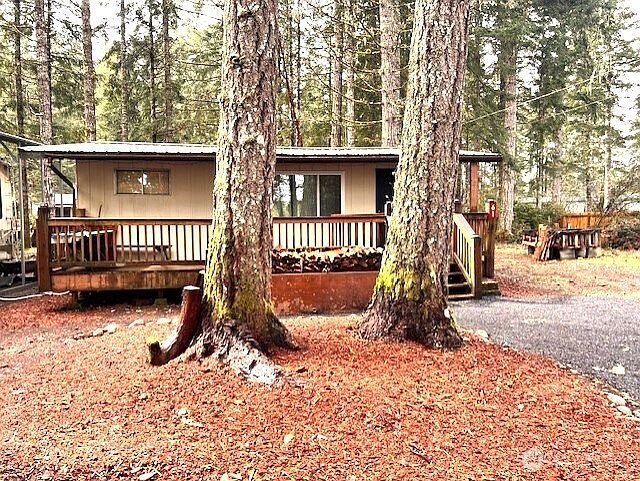 1st image of 61 NE Madrona Court