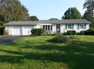 18 Kathrene Ct, Webster, NY 14580