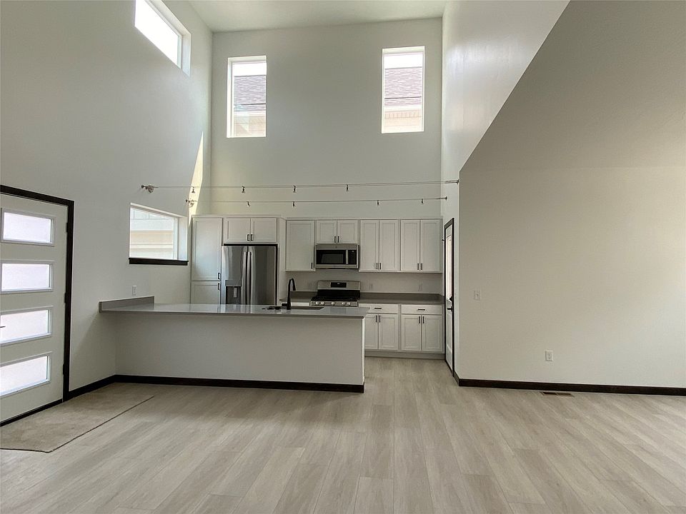 1st image of 2312 B Mary Jane Blvd