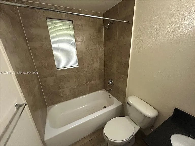 2880 Pine Tree Dr #12 — Photo 4