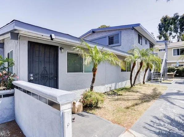 2214 Rutgers Dr, Costa Mesa, CA 92627